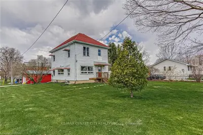 41 Shakespeare Street, Bayham, On N0j 1t0