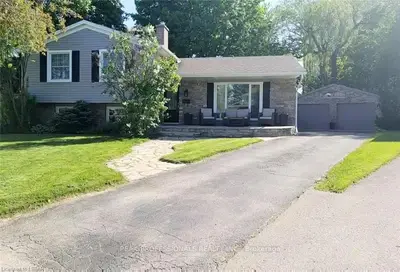 73 FOX MILL Grove, London South, ON N6J 2B8