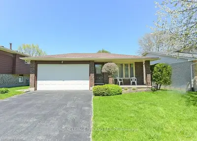 1885 ALDERSBROOK Road, London North, ON N6G 3R4