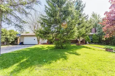414 FOREST LAWN Avenue, London East, ON N5V 1S9