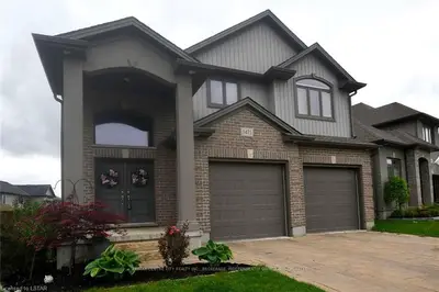 1471 NORTH WENIGE Drive, London North, ON N5X 0J4