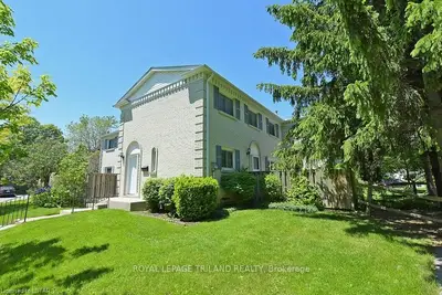 294 HOMESTEAD Court, London North, ON N6G 2E9
