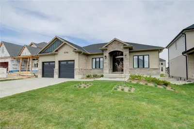 6718 CROWN GRANT Road, London South, ON N6P 0G3