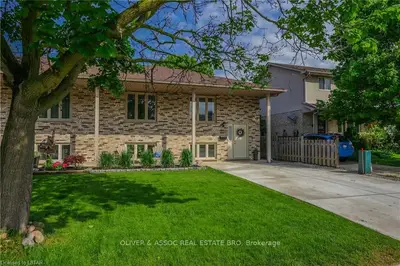413 SCOTT Street E, Strathroy-Caradoc, ON N7G 3Y8