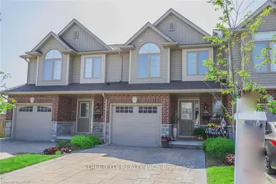 3428 SINGLETON Avenue, London South, ON H6L 0C8