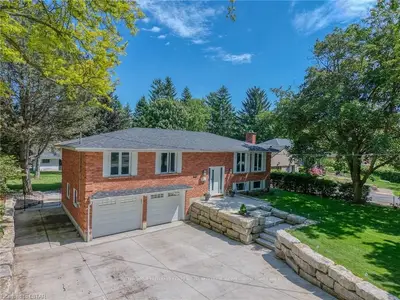 828 SUNNINGHILL Avenue, London North, ON N6H 3L9