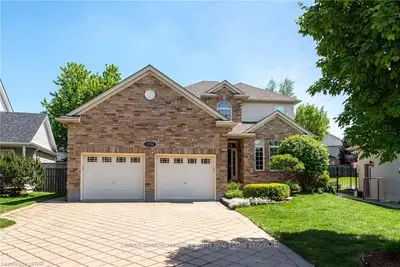 1298 GAGEL Street, London South, ON N6K 4V3