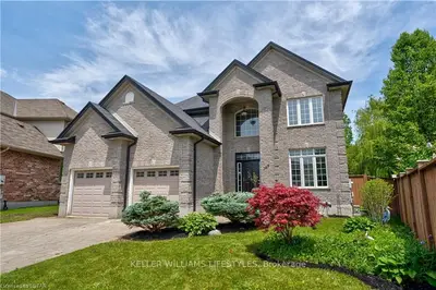 185 RICHMEADOW Road, London North, ON N6H 5T3