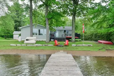 210 North Shore Road, Kawartha Lakes, On K0m 2b0