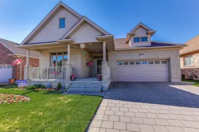 358 MEADOWSWEET Trail, London North, ON N5X 4R5