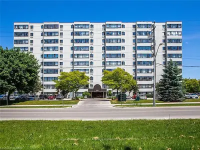 1600 ADELAIDE Street N 810, London North, ON N5X 3H6