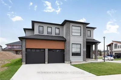 1363 SILVERFOX Drive, London North, ON N6G 5B6