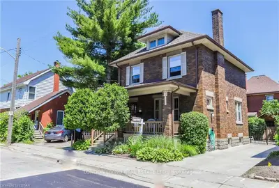 14 MACKINNON Place, London South, ON N6C 3K6