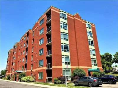 77 BASE LINE Road W 301, London South, ON N6J 1V5