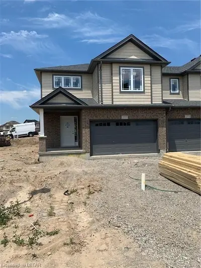 2711 ASIMA Drive, London South, ON N6M 0B3