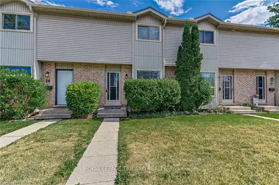 1920 CULVER Drive 15, London East, ON N5V 4P4
