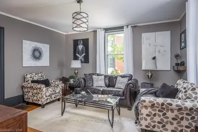 5 BROADWAY Street, Lambton Shores, ON N0N 1J0
