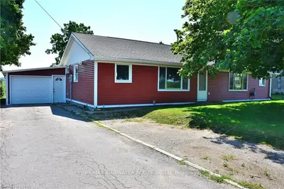77300 LONDON Road, Huron East, ON N0M 1L0