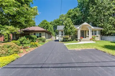 58 LOGAN Avenue, London East, ON N5Y 2P8