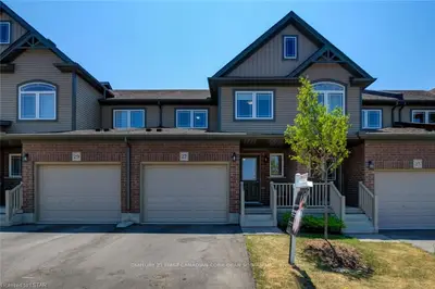 1220 RIVERBEND Road 27, London South, ON N6K 0B4