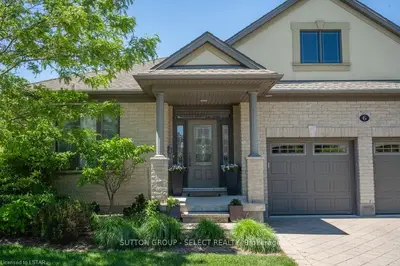 181 SKYLINE Avenue 6, London North, ON N5Y 2L4