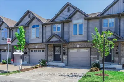 3400 CASTLE ROCK Place 137, London South, ON N6L 0E4