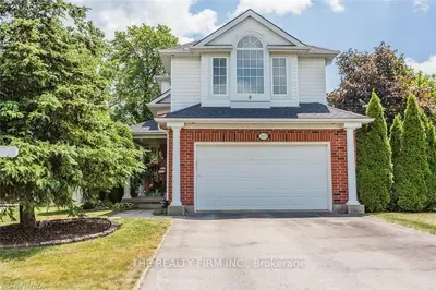 1171 STAGHORN Crescent, London East, ON N5Y 5R1