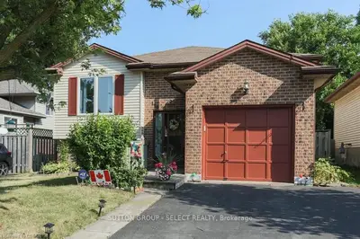 118 Saddy Avenue, London East, ON N5V 4N1