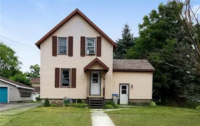 94 OXFORD Street E, Bluewater, ON N0M 1X0