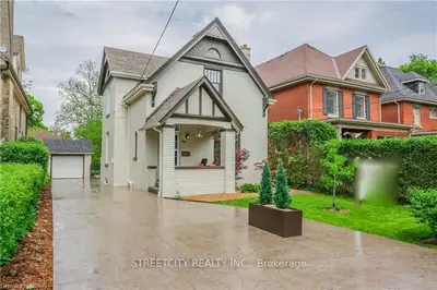 300 GROSVENOR Street, London East, ON N6A 1Y8