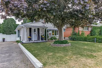 352 BELFIELD Street, London East, ON N5Y 2K4