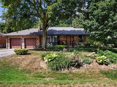 90 BLOOMFIELD Drive, London North, ON N6G 1P3