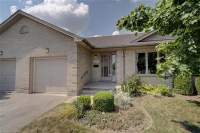99 EDGEVALLEY Road 27, London East, ON N5Y 5N1