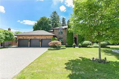 86 TOBIN Court, London South, ON N6K 3Y4