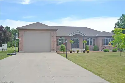 8 Poplar Street, Dutton/dunwich, On N0l 2m0