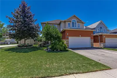 1007 CHERRYHAVEN Drive, London South, ON N6K 5A6