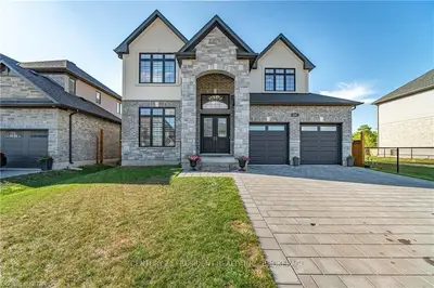 2287 SPRINGRIDGE Drive, London North, ON N5X 0J7