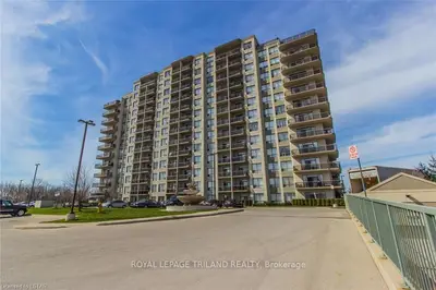 353 COMMISSIONERS Road W 911, London South, ON N6J 0A3