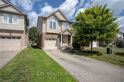 204 MCMAHEN Street, London East, ON N5Y 0A2