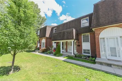 176 Gardenwood Drive, London South, ON N6J 3Z9