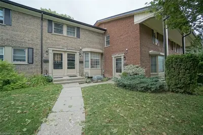 1076 GUILDWOOD Boulevard, London North, ON N6H 4G5