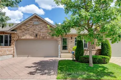 572 THISTLEWOOD Drive 27, London North, ON N5X 4N6