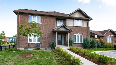 1220 RIVERBEND Road 2, London South, ON N6K 0B4