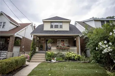146 BRISCOE Street E, London South, ON N6C 1X3