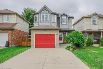 2115 Foxwood Avenue, London North, ON N6G 0C7