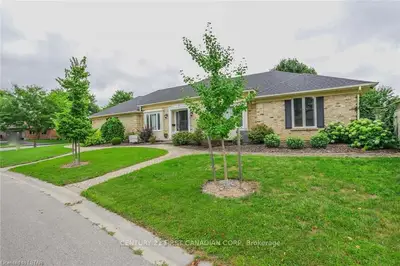 47 VIRGINIA Road, London North, ON N5X 3G2