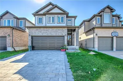 3438 GEORGEHERIOT Lane, London South, ON N6L 0A5