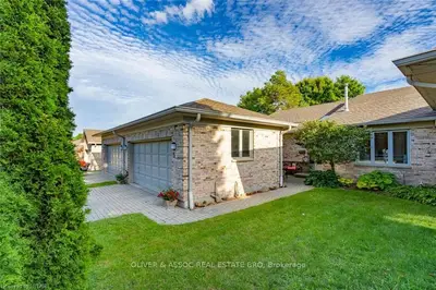 14 DOON Drive 5, London North, ON N5X 3P2