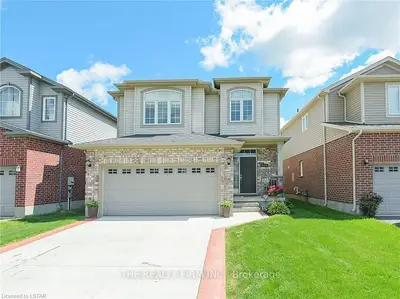 676 SPRINGWOOD Crescent, London North, ON N6G 0H9