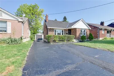 1172 OXFORD Street E, London East, ON N5Y 3M1